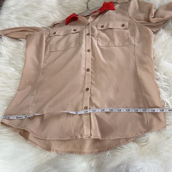 New York and company tan beige orange red button front long sleeve blouse top - Picture 17 of 17